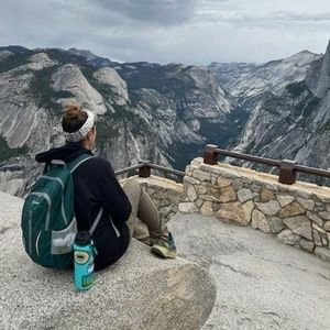 Meet your Posher, Lyssa